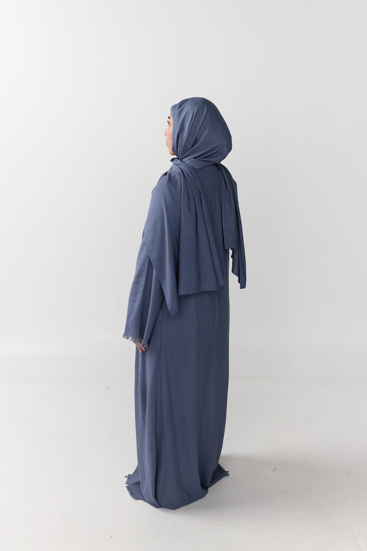 HAYAR Petroleum linen set, back view